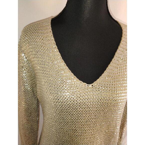 BCBG Max Azria Foil Brushed Sliver Sweater MSRP 198.00 Size Medium - Picture 6 of 9